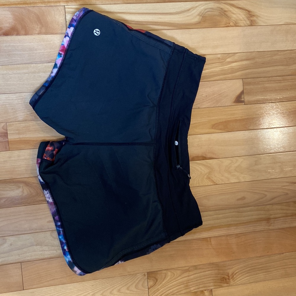 Shorts - Picture 2 of 2